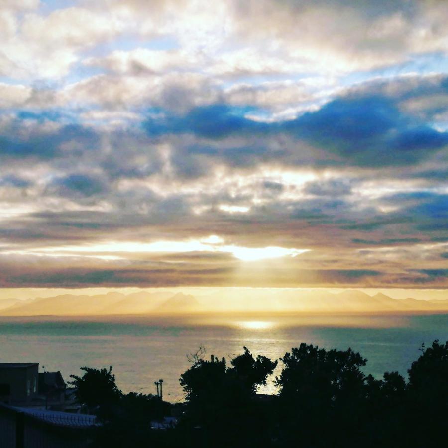 De La Hilcremat Hotel Simonʼs Town Kültér fotó