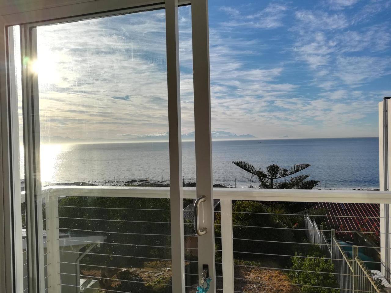 De La Hilcremat Hotel Simonʼs Town Kültér fotó
